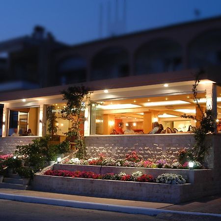Xenios Loutra Village Beach Hotel アギア・パラスカヴィ エクステリア 写真