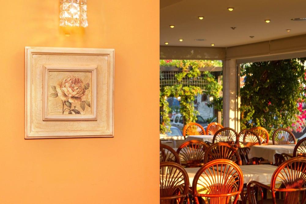 Xenios Loutra Village Beach Hotel アギア・パラスカヴィ エクステリア 写真
