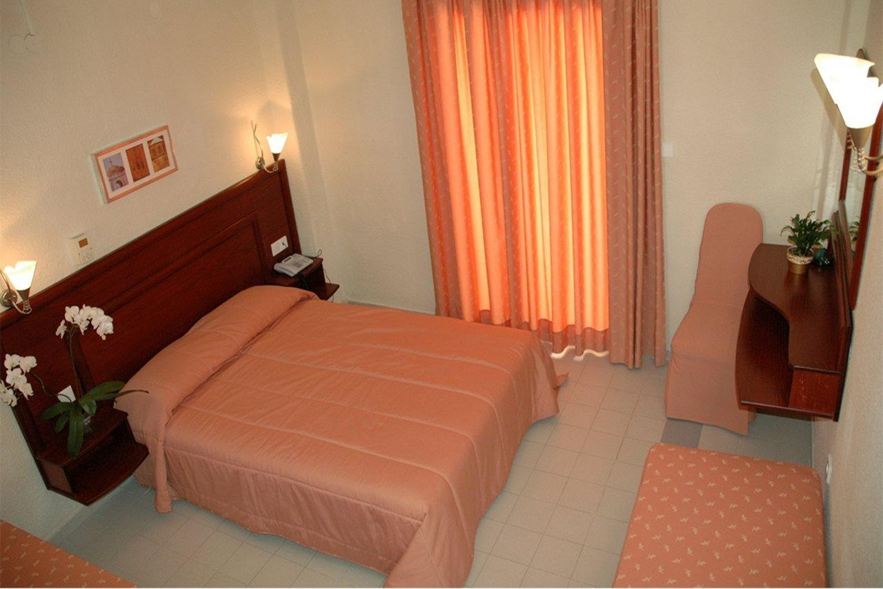 Xenios Loutra Village Beach Hotel アギア・パラスカヴィ エクステリア 写真